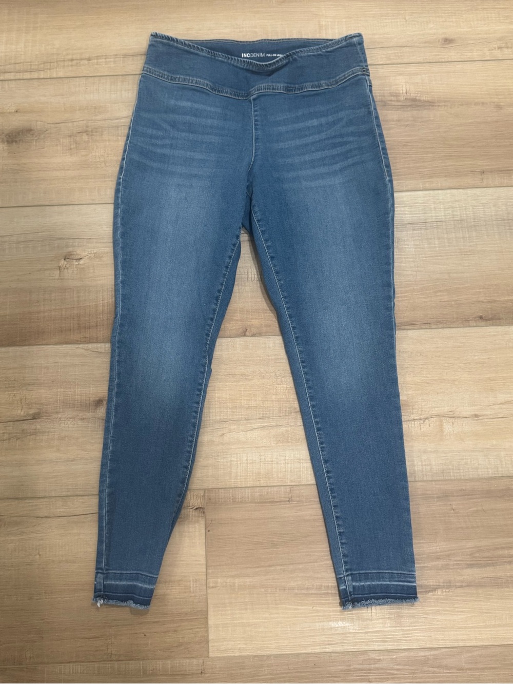 I.N.C Women’s Blue Pull-On Jeggings